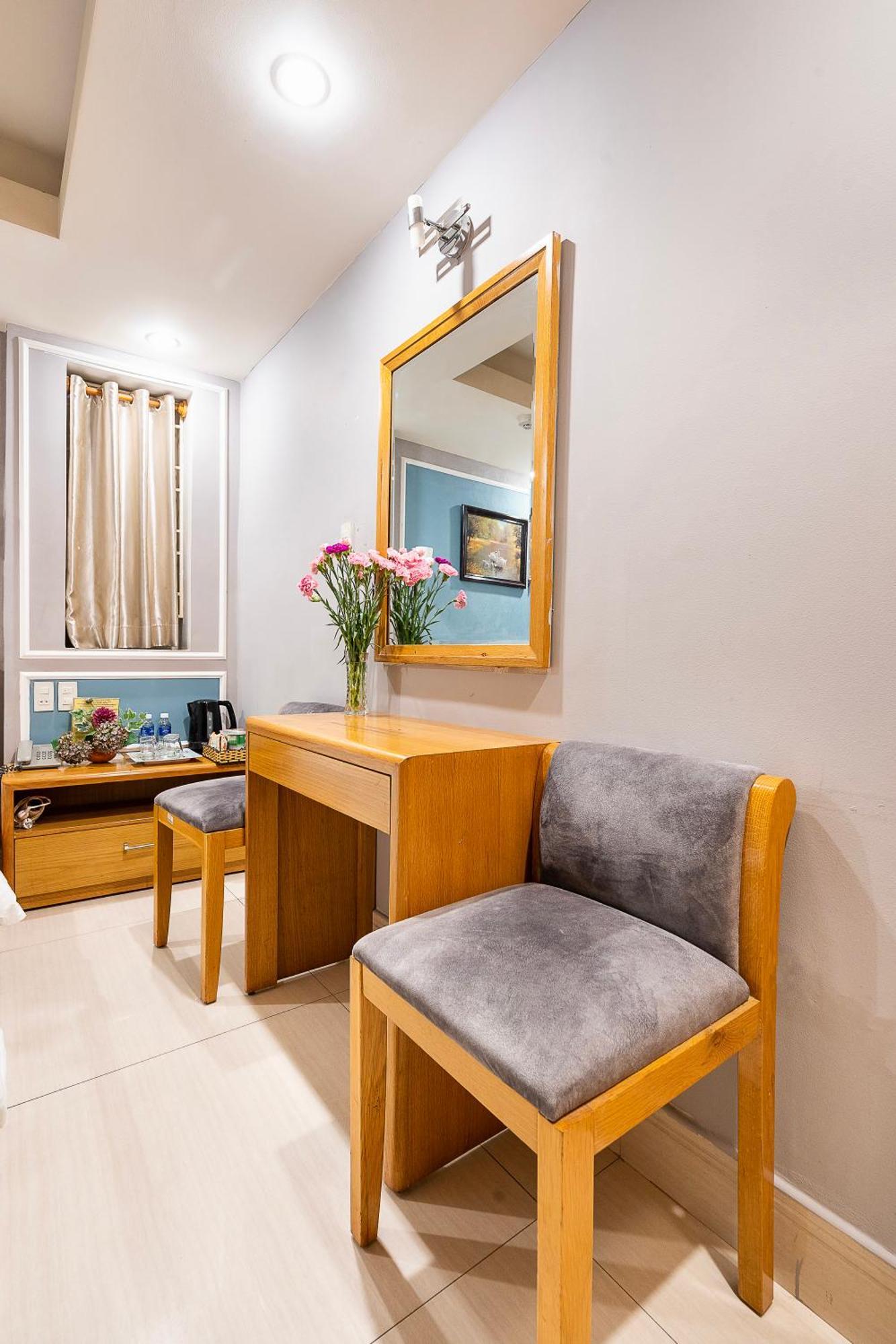 הו צ'י מין סיטי Lucky Star Hotel 146 Nguyen Trai מראה חיצוני תמונה
