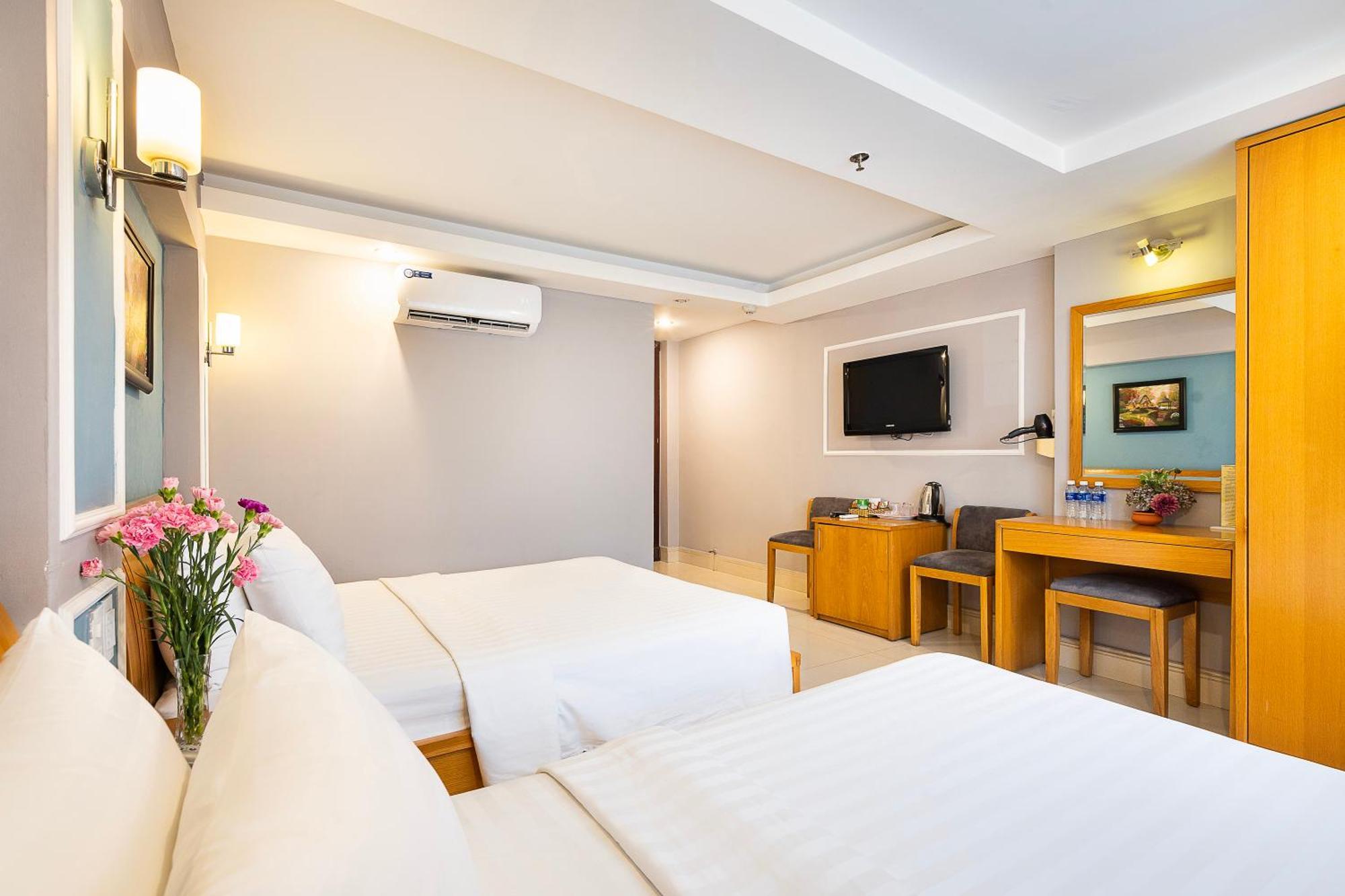 הו צ'י מין סיטי Lucky Star Hotel 146 Nguyen Trai מראה חיצוני תמונה